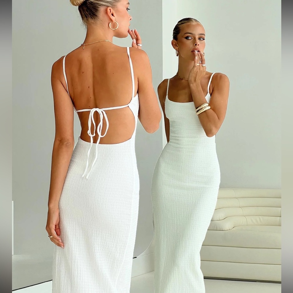 White Sleeveless Open Back Dress